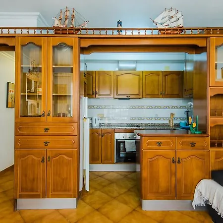 Апартаменти Casa En La Costa II Playa Los Locos Торрев'єха